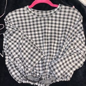 black and white checkered crop long sleeve